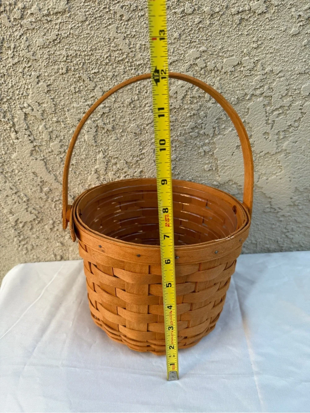 Longaberger Apple Basket or Fruit Basket Round basket with swing handle